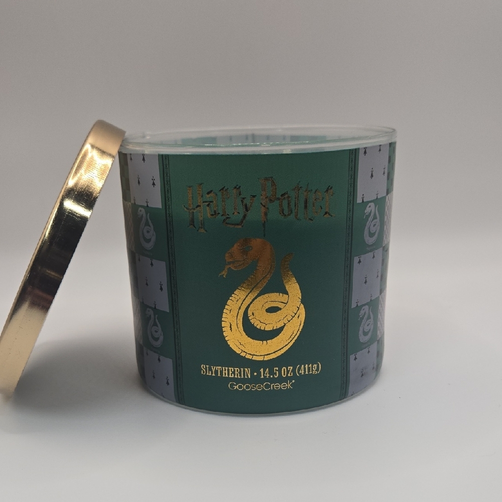 Harry Potter Slytherin Candle 14.5 Oz